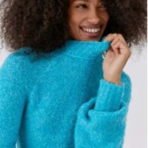 Urban Outfitters Teal / Blue Avril Cropped Mock Neck Sweater, NWT Size Small